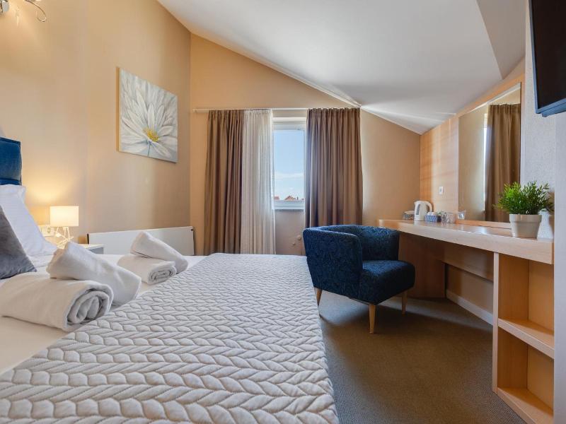 Hotel Sky image