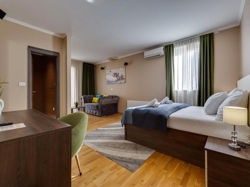 Hotel Sky image