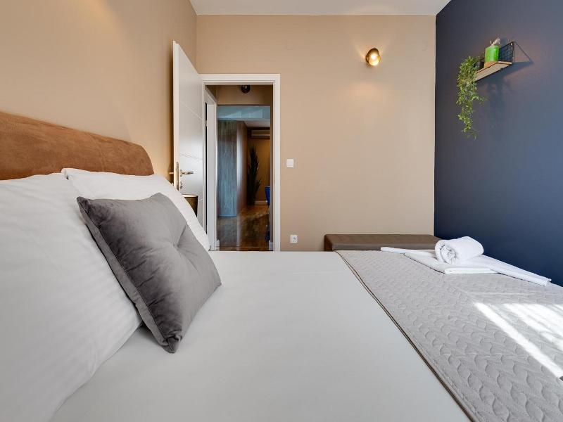 Hotel Sky image