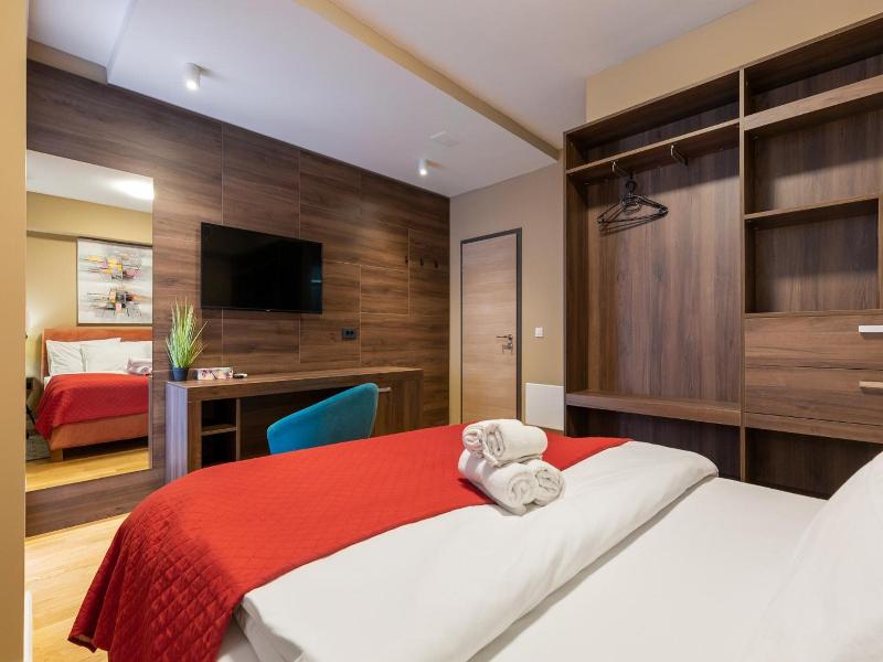 Hotel Sky image