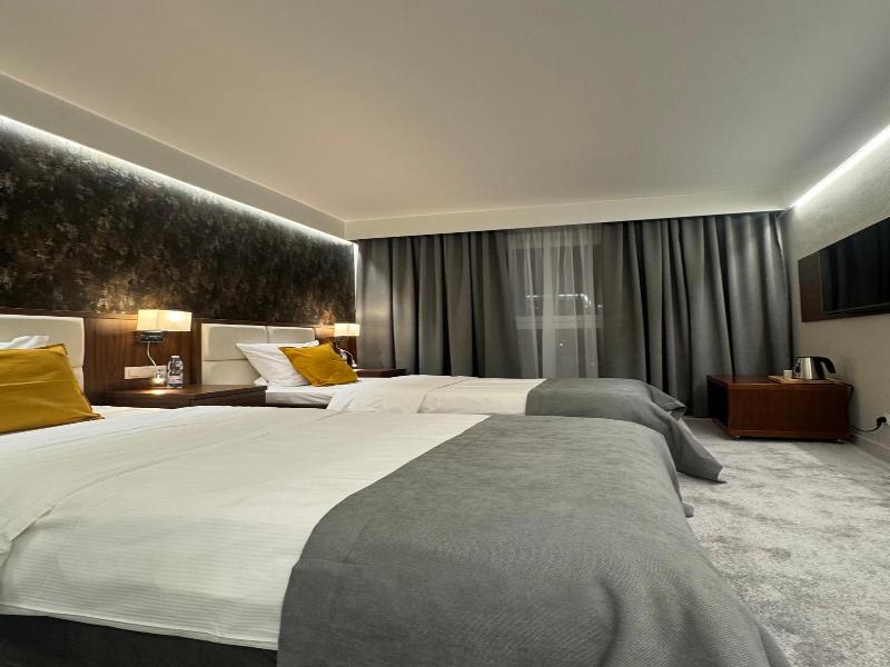 Hotel Ines image