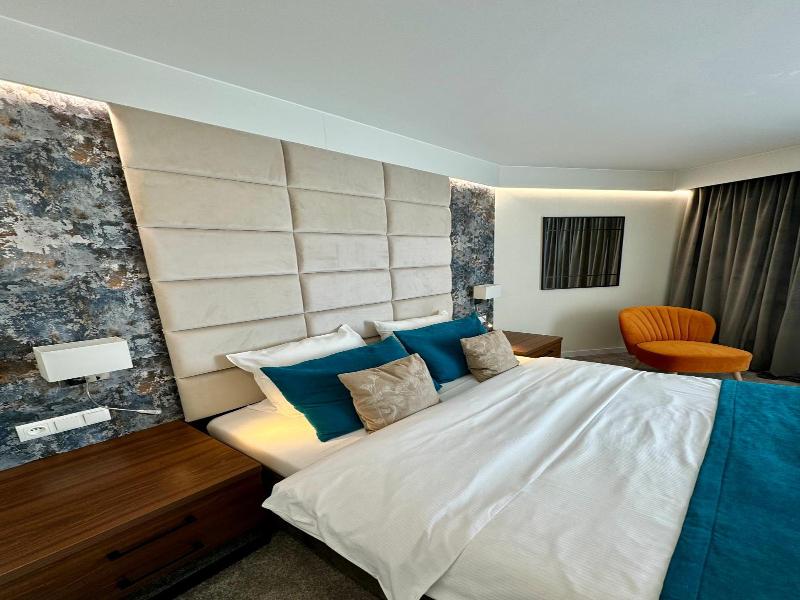 Hotel Ines image