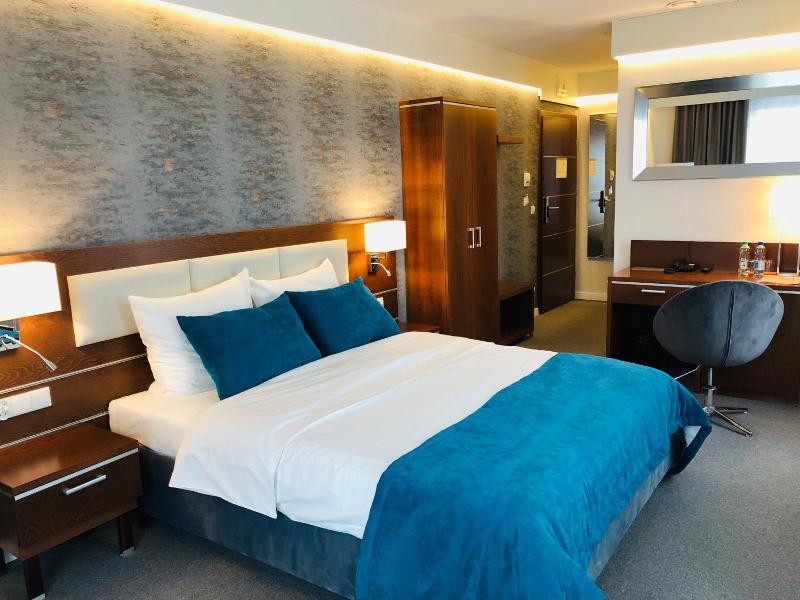 Hotel Ines image