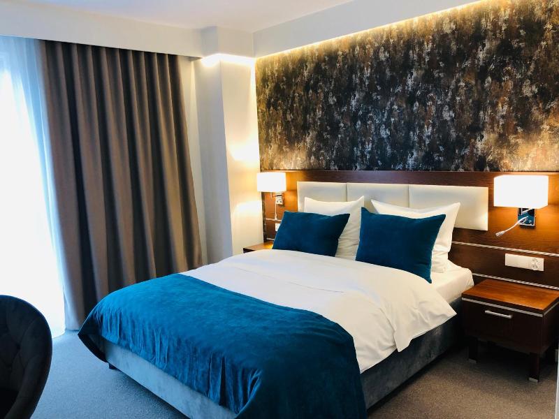 Hotel Ines image