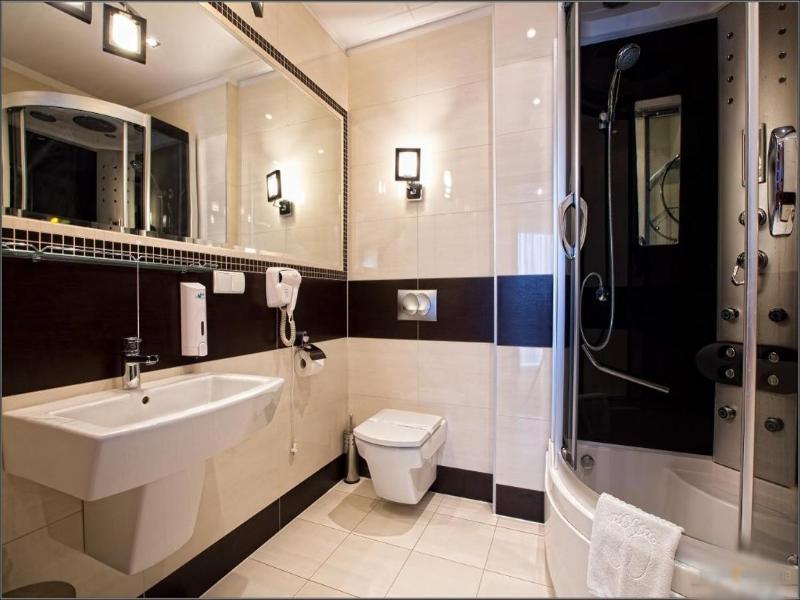 Hotel Ines image