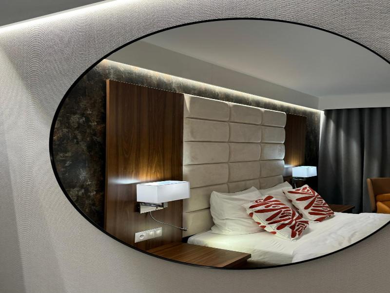Hotel Ines image