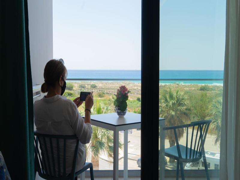 Hotel Playa De La Plata image