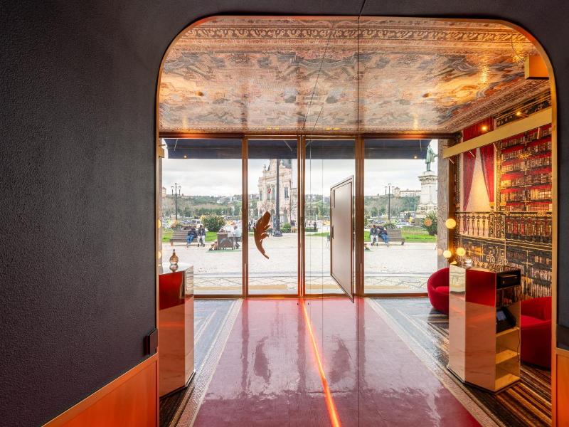 Cbr Boutique Hotel Coimbra image