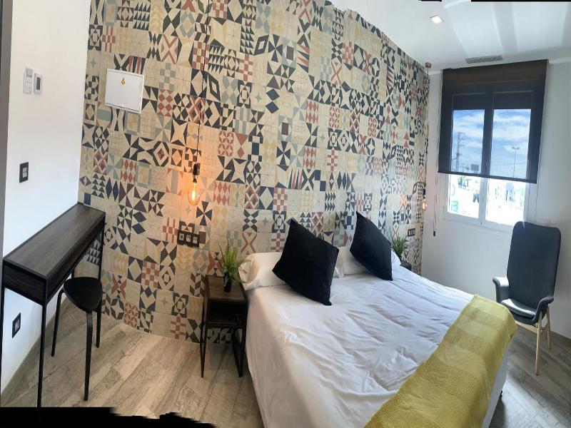 Hotel Riojano image