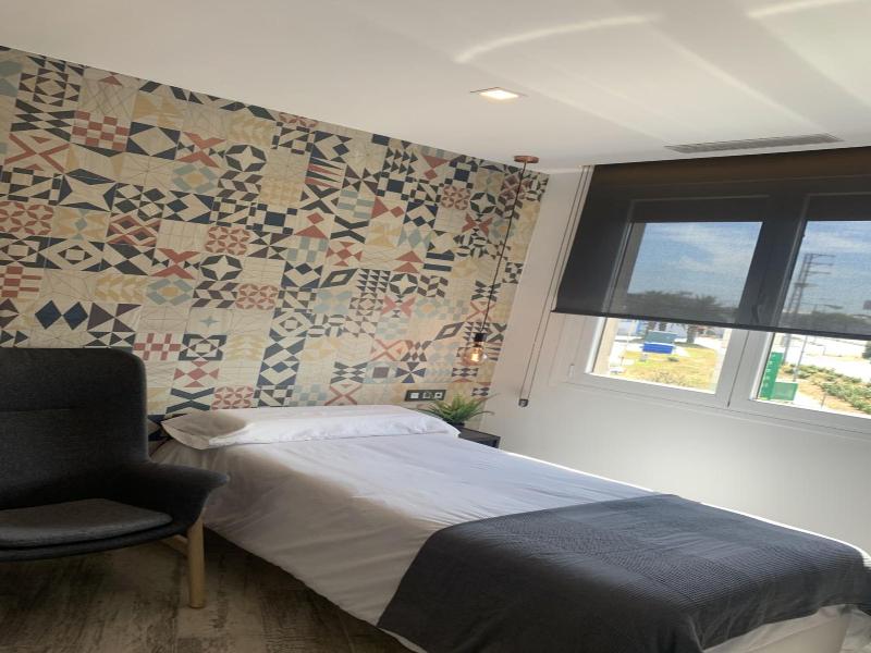 Hotel Riojano image