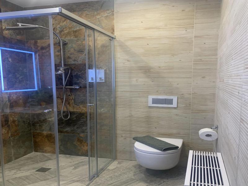Hotel Riojano image