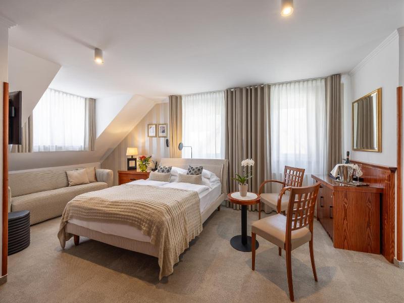 Hotel Kotnik Superior image