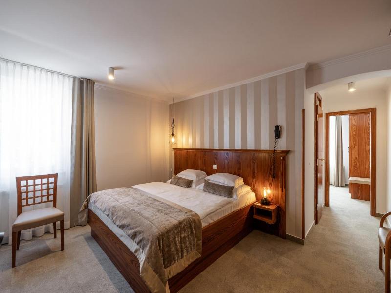 Hotel Kotnik Superior image