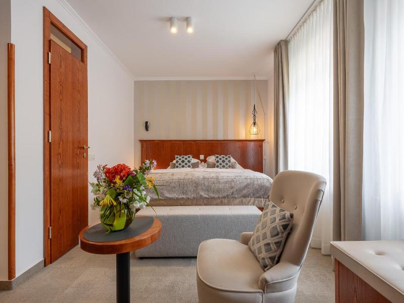 Hotel Kotnik Superior image