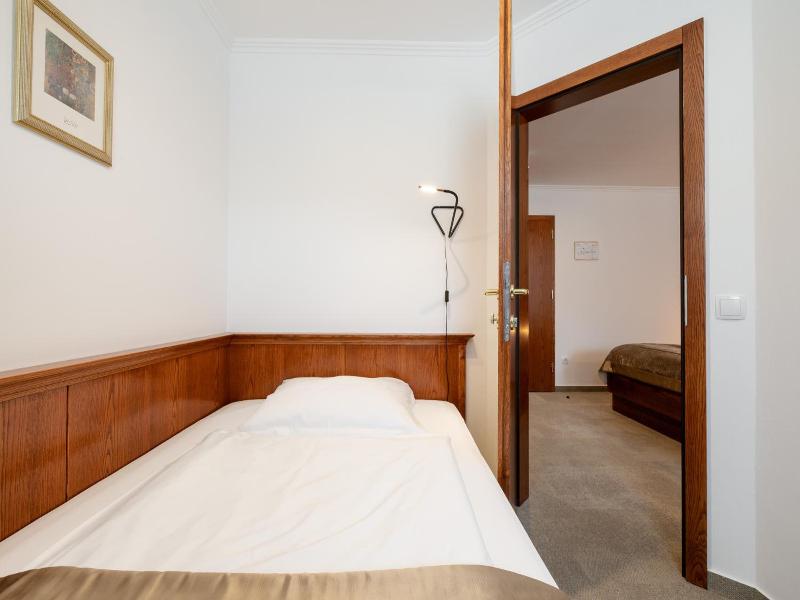 Hotel Kotnik Superior image