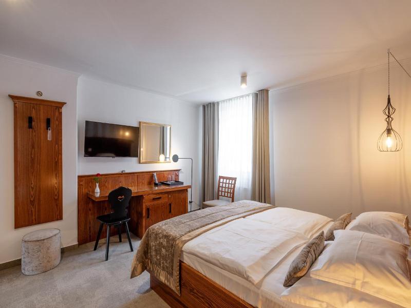 Hotel Kotnik Superior image