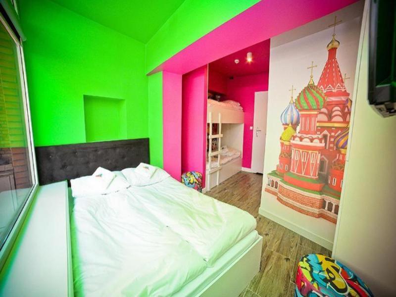 World Hostel Old Town image