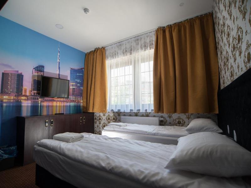 World Hostel Old Town image