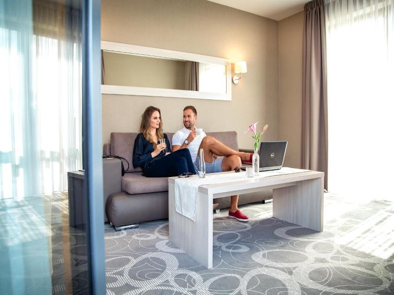 Hotel Rondo image