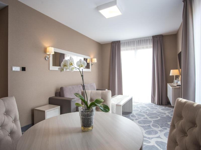 Hotel Rondo image