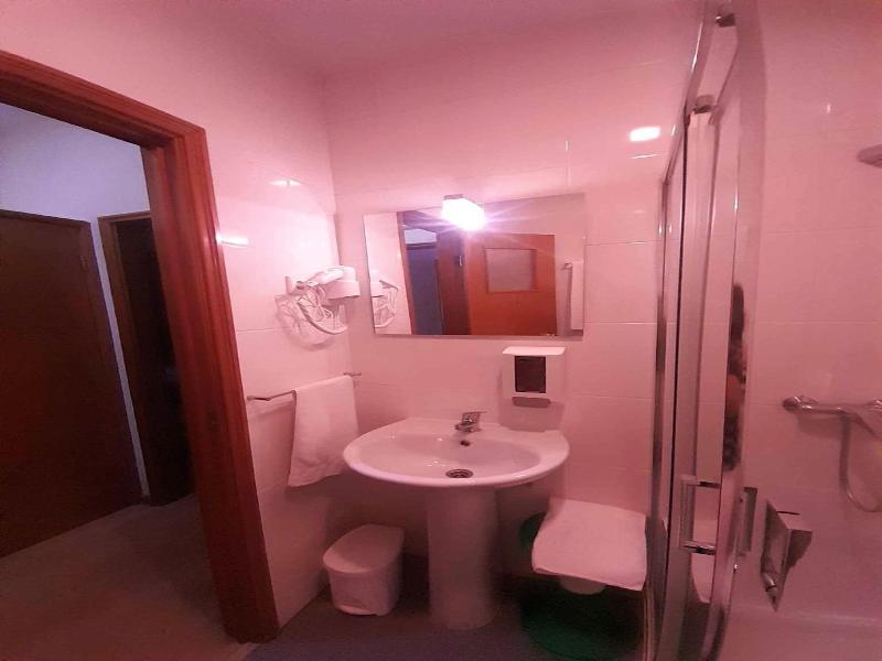 Hotel Jorge V image