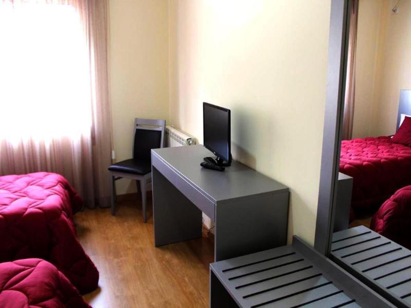 Hotel Jorge V image