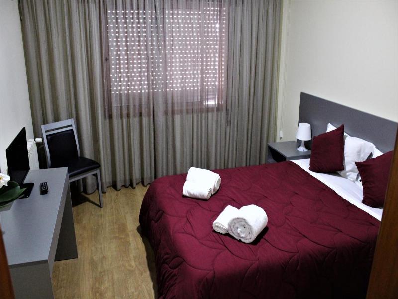 Hotel Jorge V image
