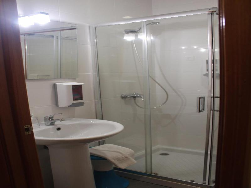 Hotel Jorge V image