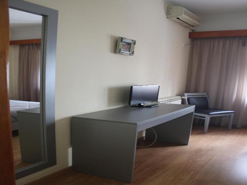 Hotel Jorge V image