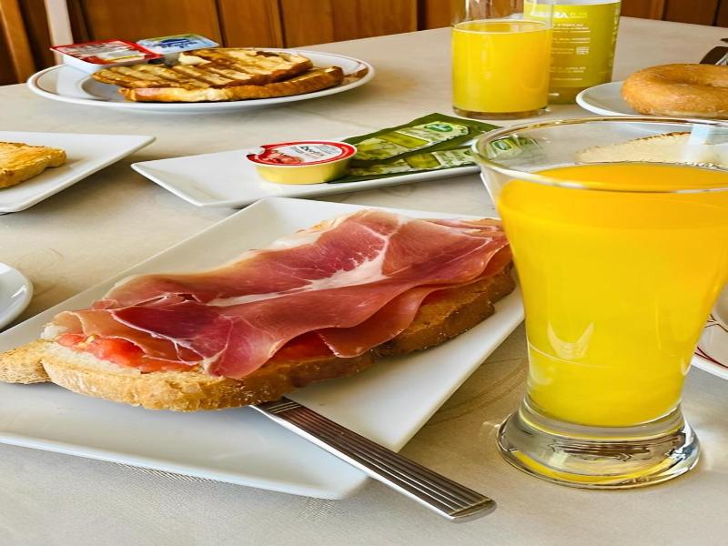 Hotel Amv Rica Ferrol image