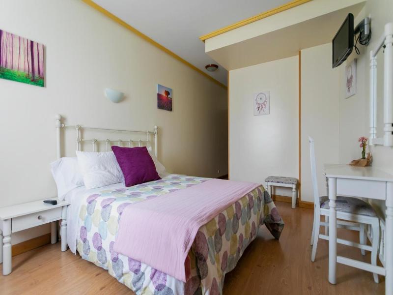 Hotel Amv Rica Ferrol image