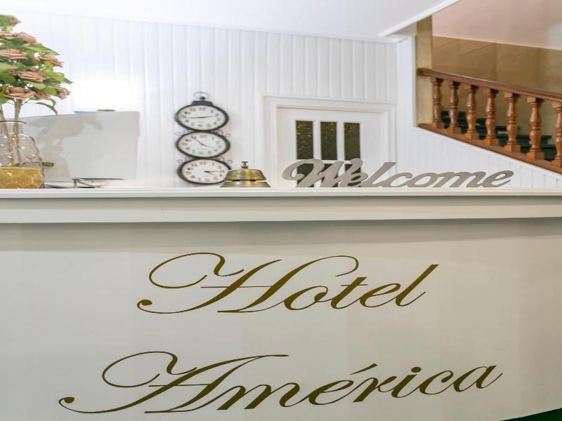 Hotel Amv Rica Ferrol image