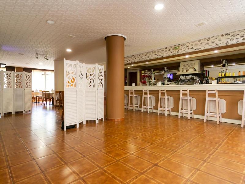 Hotel Amv Rica Ferrol image