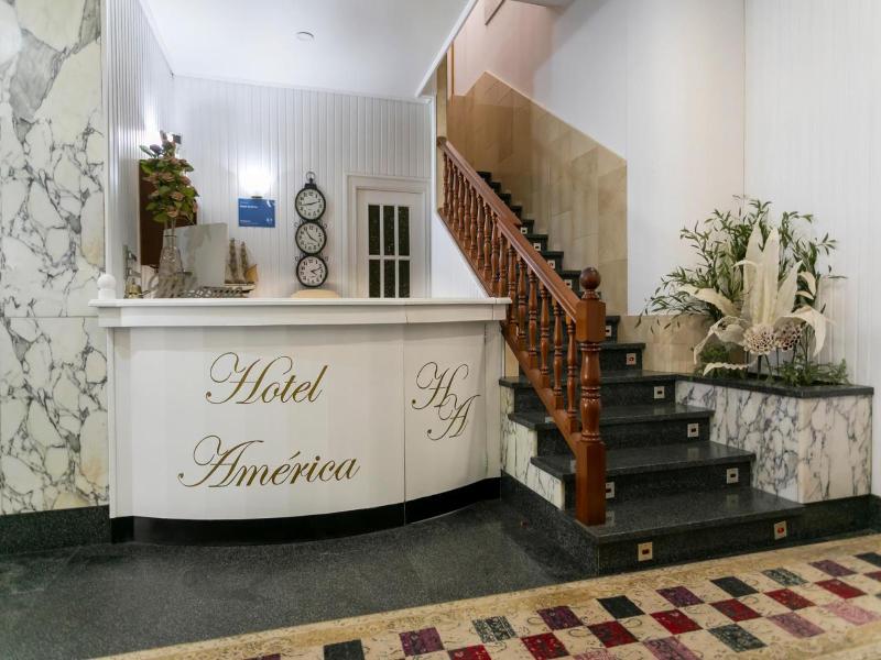 Hotel Amv Rica Ferrol image