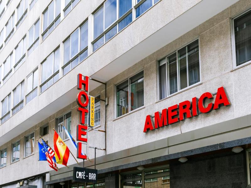 Hotel Amv Rica Ferrol image
