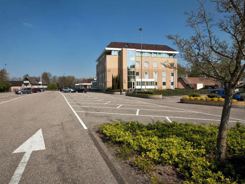 Hotel De Zoete Inval Haarlemmerliede image