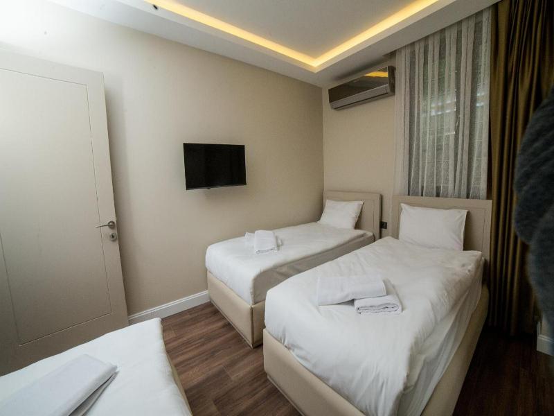The Charm Hotel Old City image