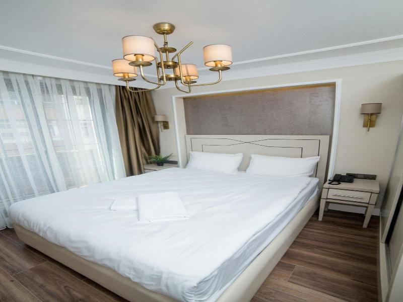 The Charm Hotel Old City image