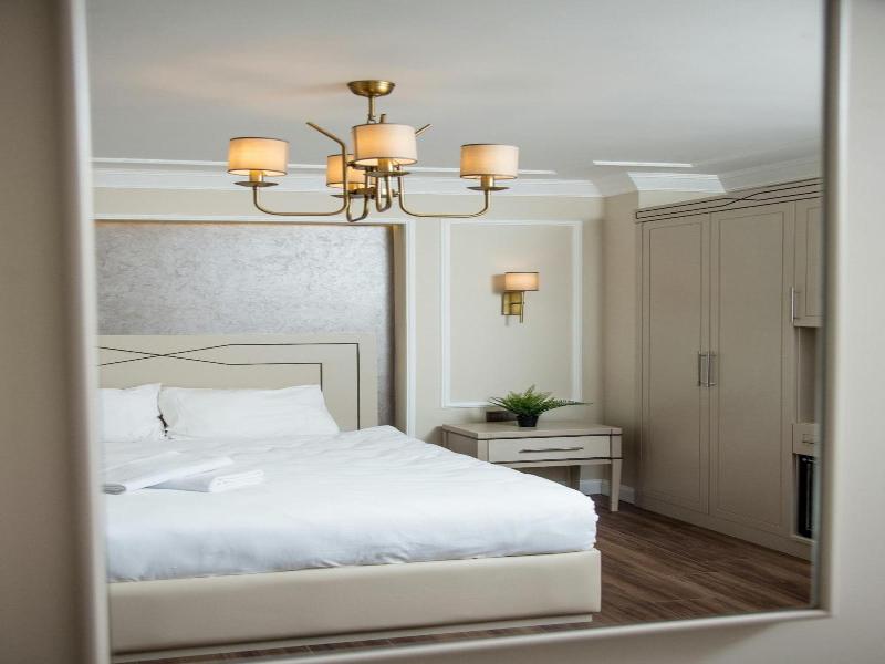 The Charm Hotel Old City image