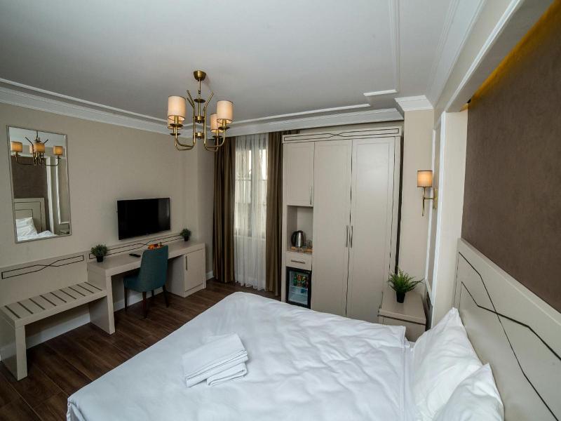 The Charm Hotel Old City image