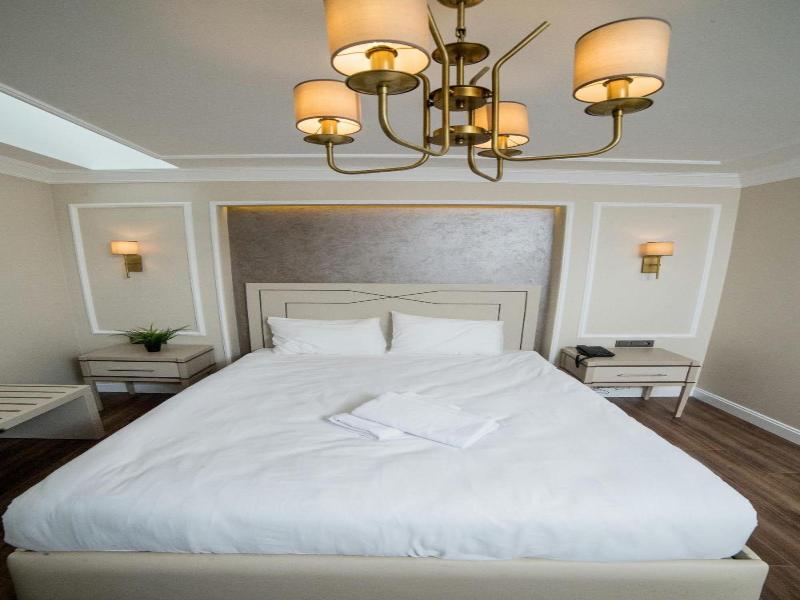 The Charm Hotel Old City image
