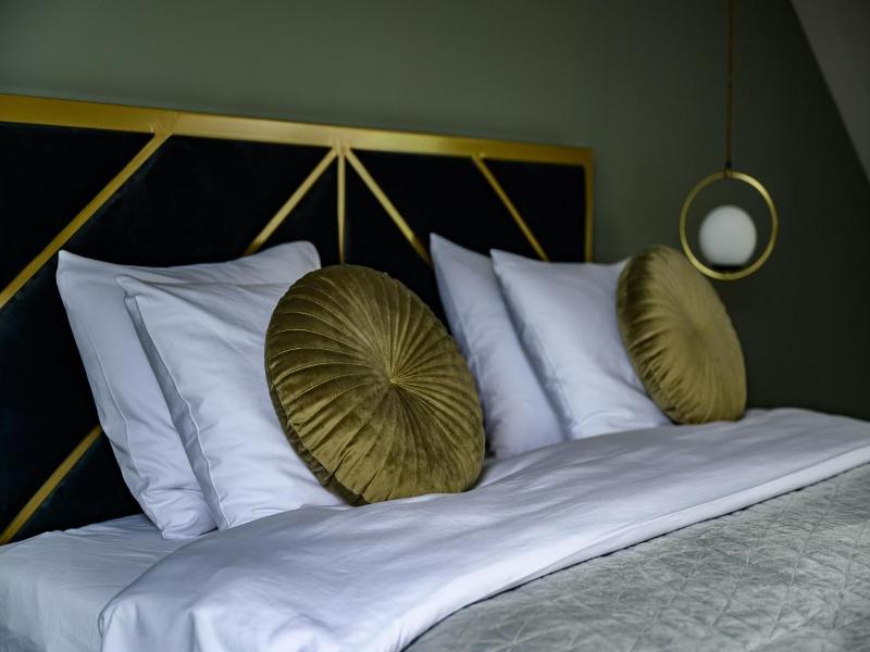 More Hotel image