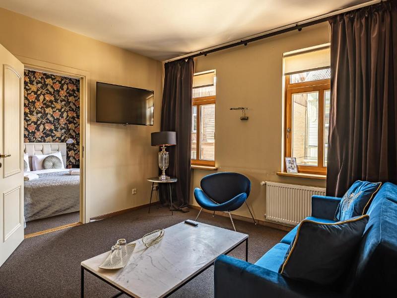 More Hotel image