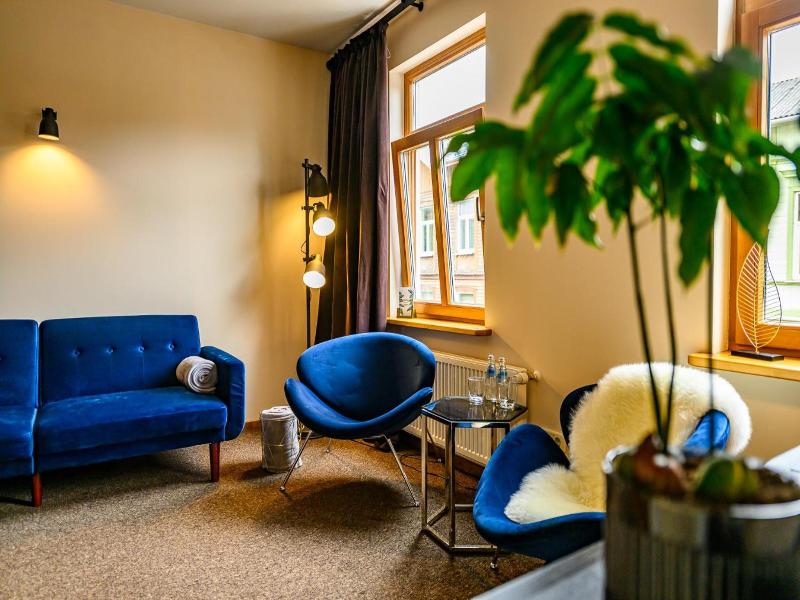 More Hotel image