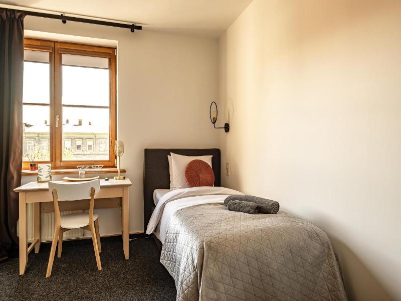 More Hotel image