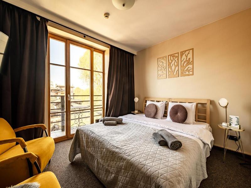 More Hotel image