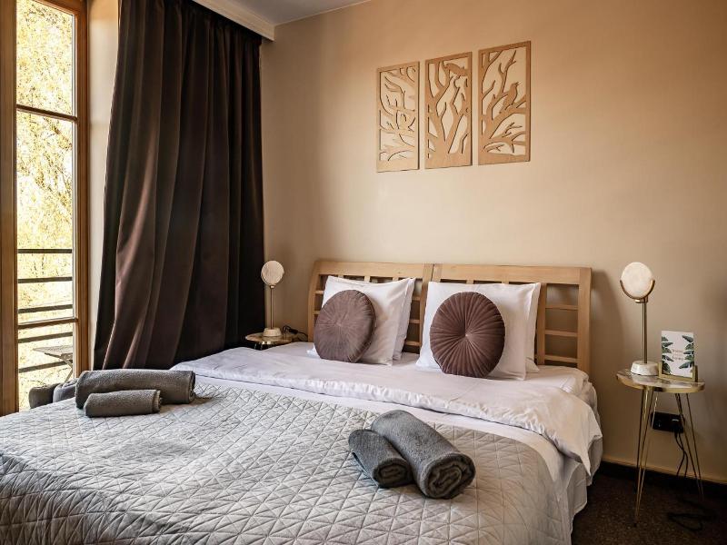 More Hotel image
