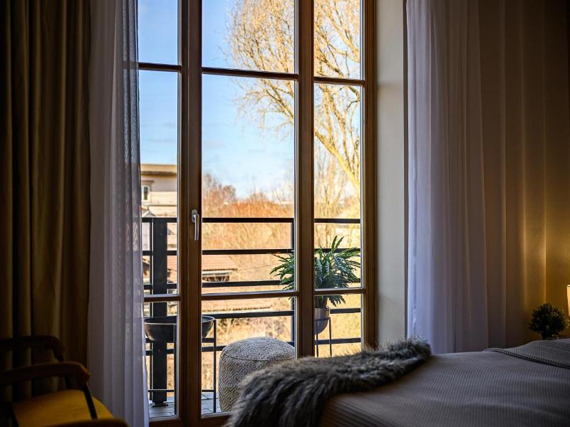 More Hotel image