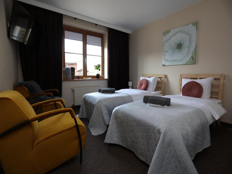 More Hotel image