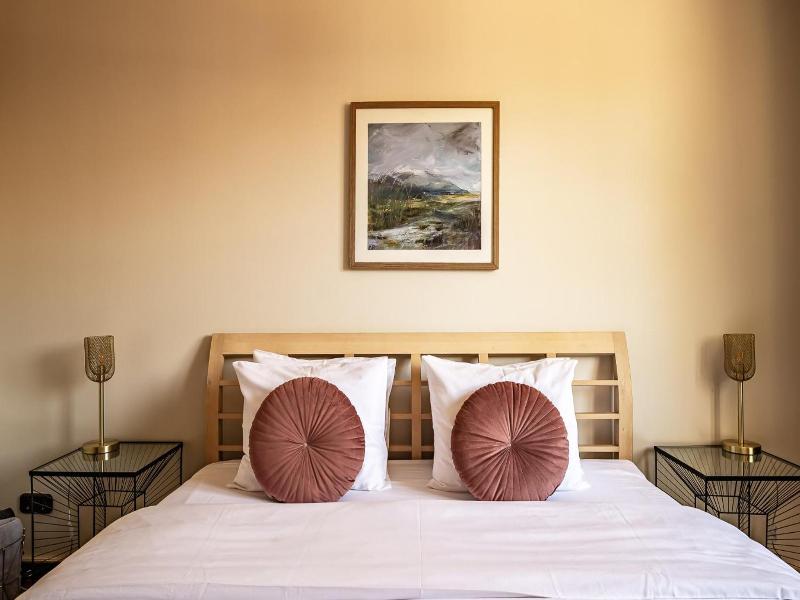 More Hotel image